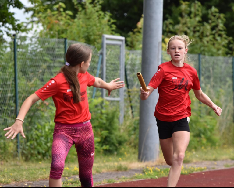 Starke Leistungen der Leichtathleten des TV Vohenstrauß bei der Oberpfalzmeisterschaft.