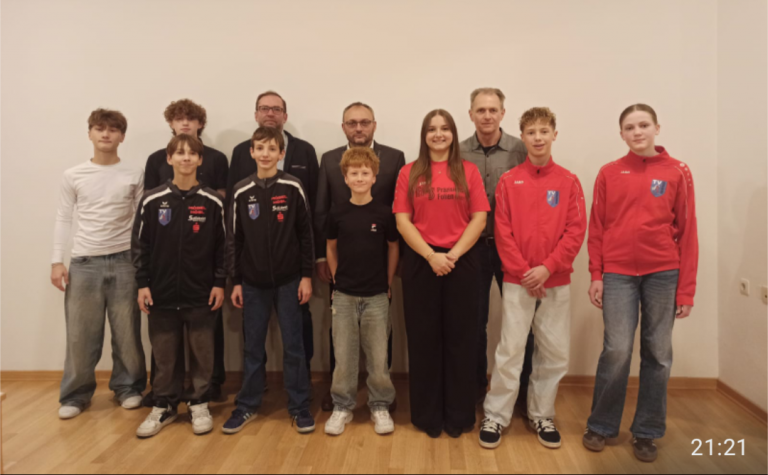 Sportlerehrung in Waidhaus: Bürgermeister Bauriedl würdigt herausragende Leistungen